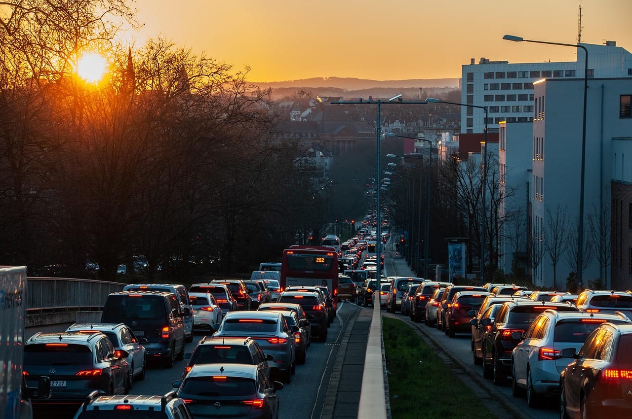 Traffic is one of the biggest local sources of pollution in cities.